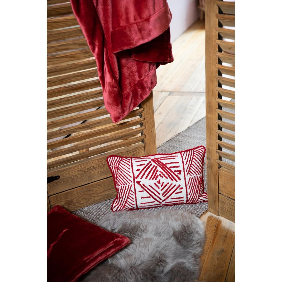 coussin-tender-rubis-50x50-Coussin-2-ARMONYA