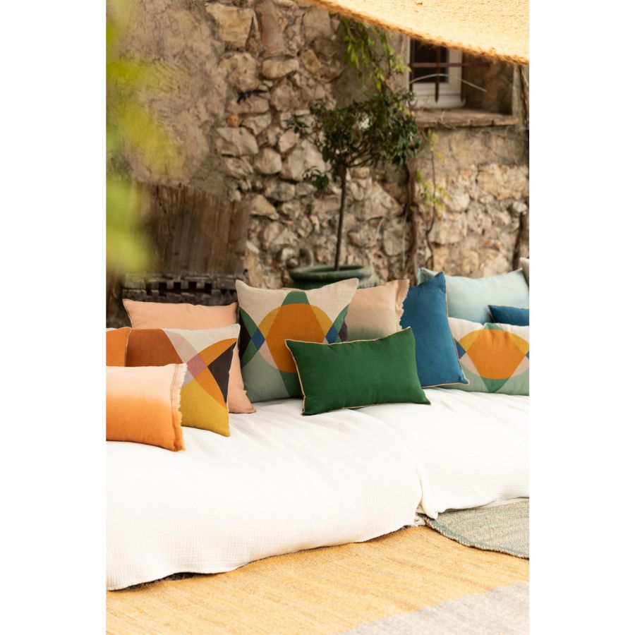 Coussin Zeff Céleste épicéa 30 x 50 cm en lin lavé – vue 3