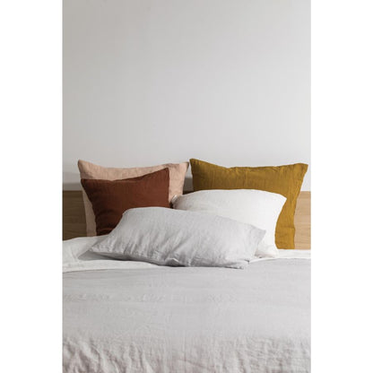 Taie d'oreiller Zeff aubépine 65 x 65 cm en lin lavé – vue 4
